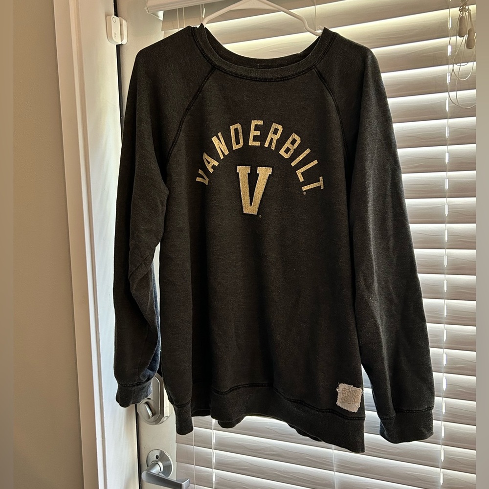Retro style Vanderbilt sweatshirt